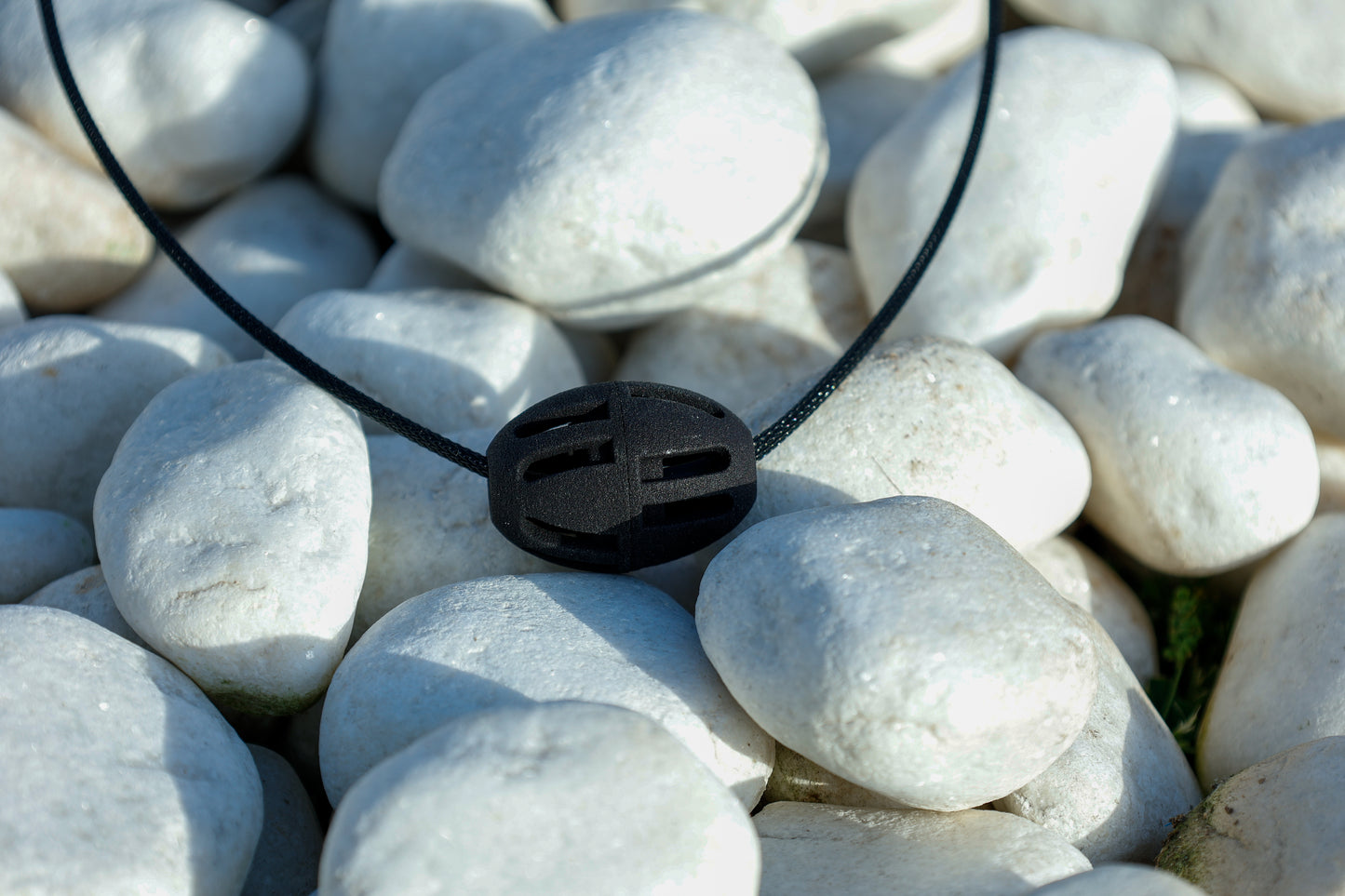 Necklace Basic Black